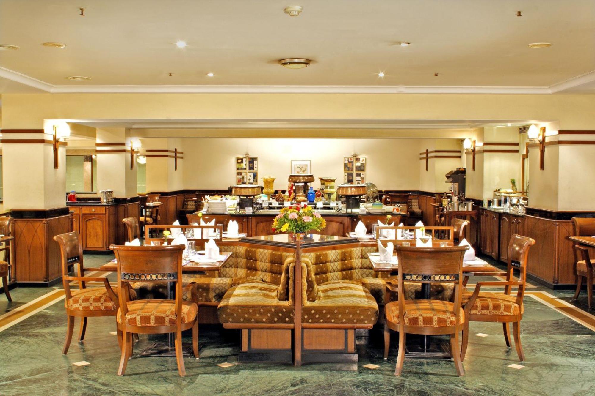 Aditya Park-A Sarovar Portico Hotel Hyderabad Ngoại thất bức ảnh