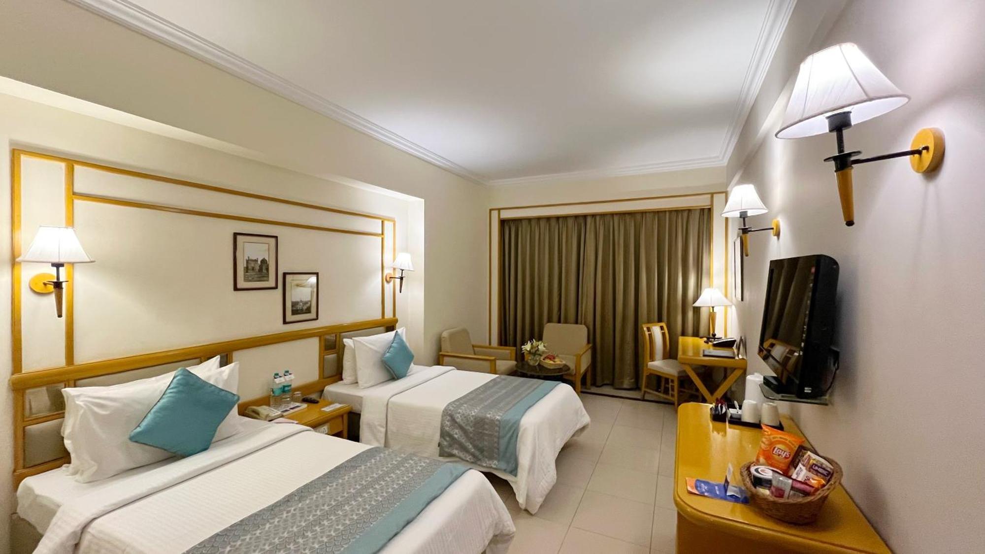 Aditya Park-A Sarovar Portico Hotel Hyderabad Ngoại thất bức ảnh