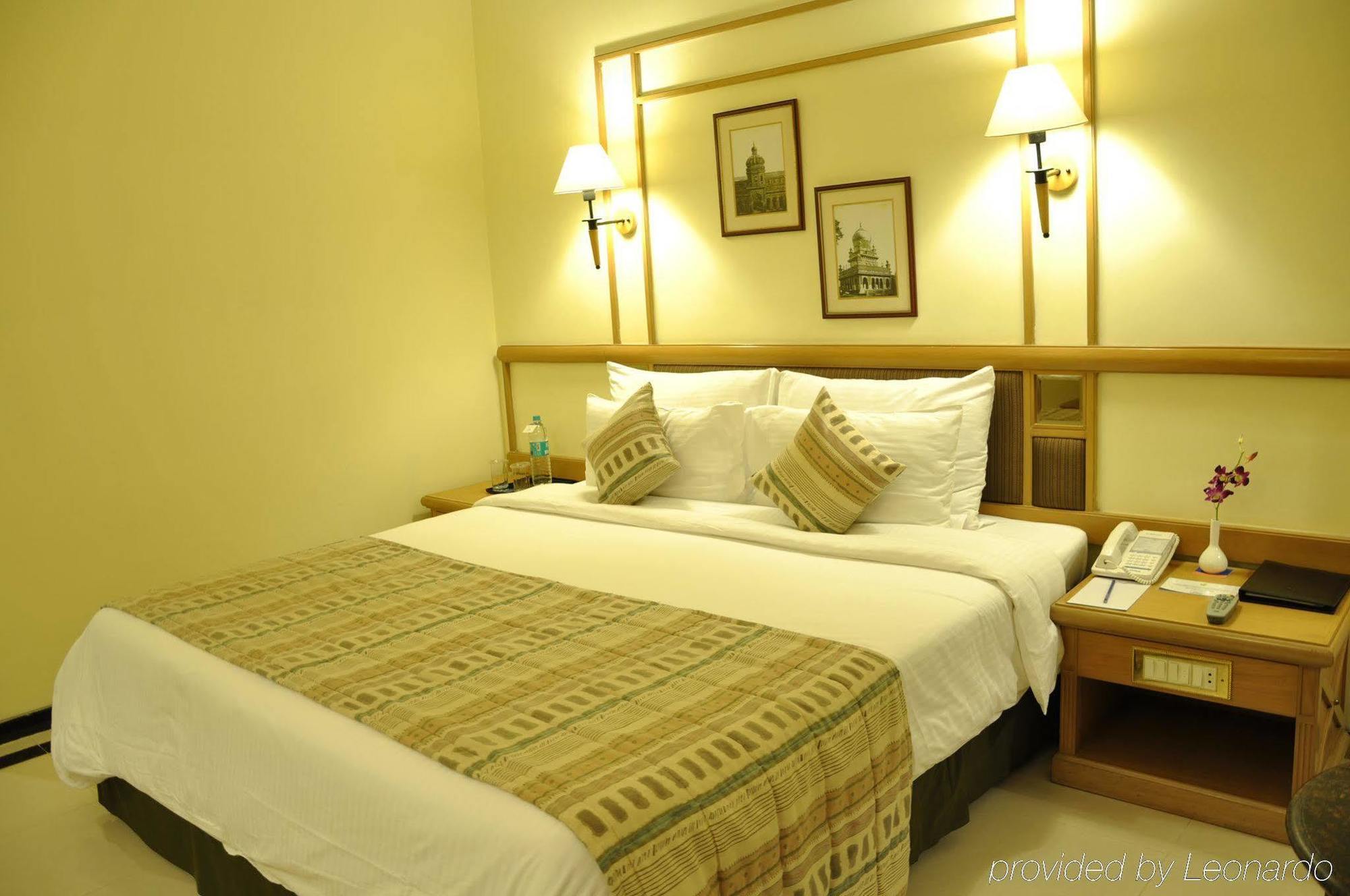 Aditya Park-A Sarovar Portico Hotel Hyderabad Ngoại thất bức ảnh