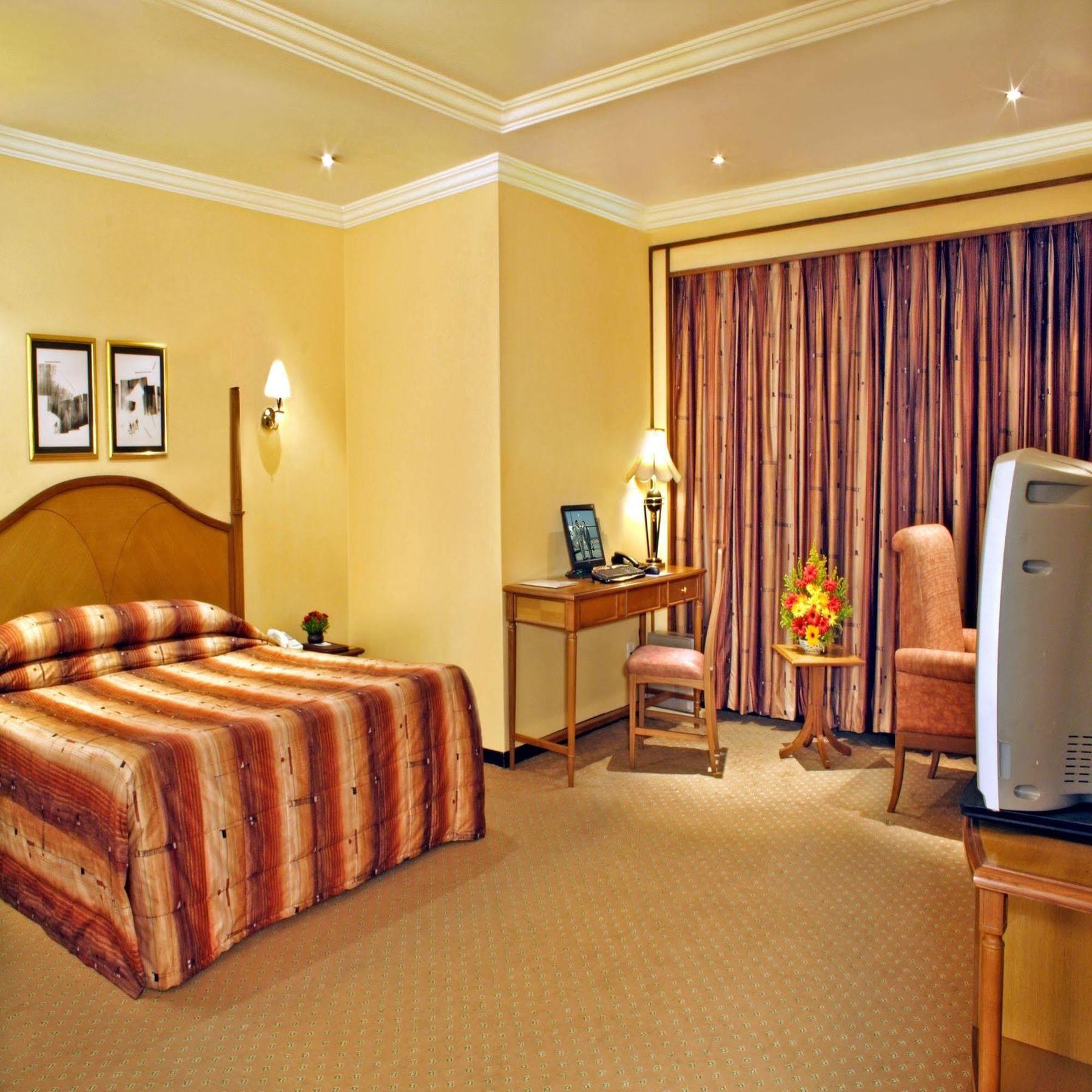 Aditya Park-A Sarovar Portico Hotel Hyderabad Ngoại thất bức ảnh