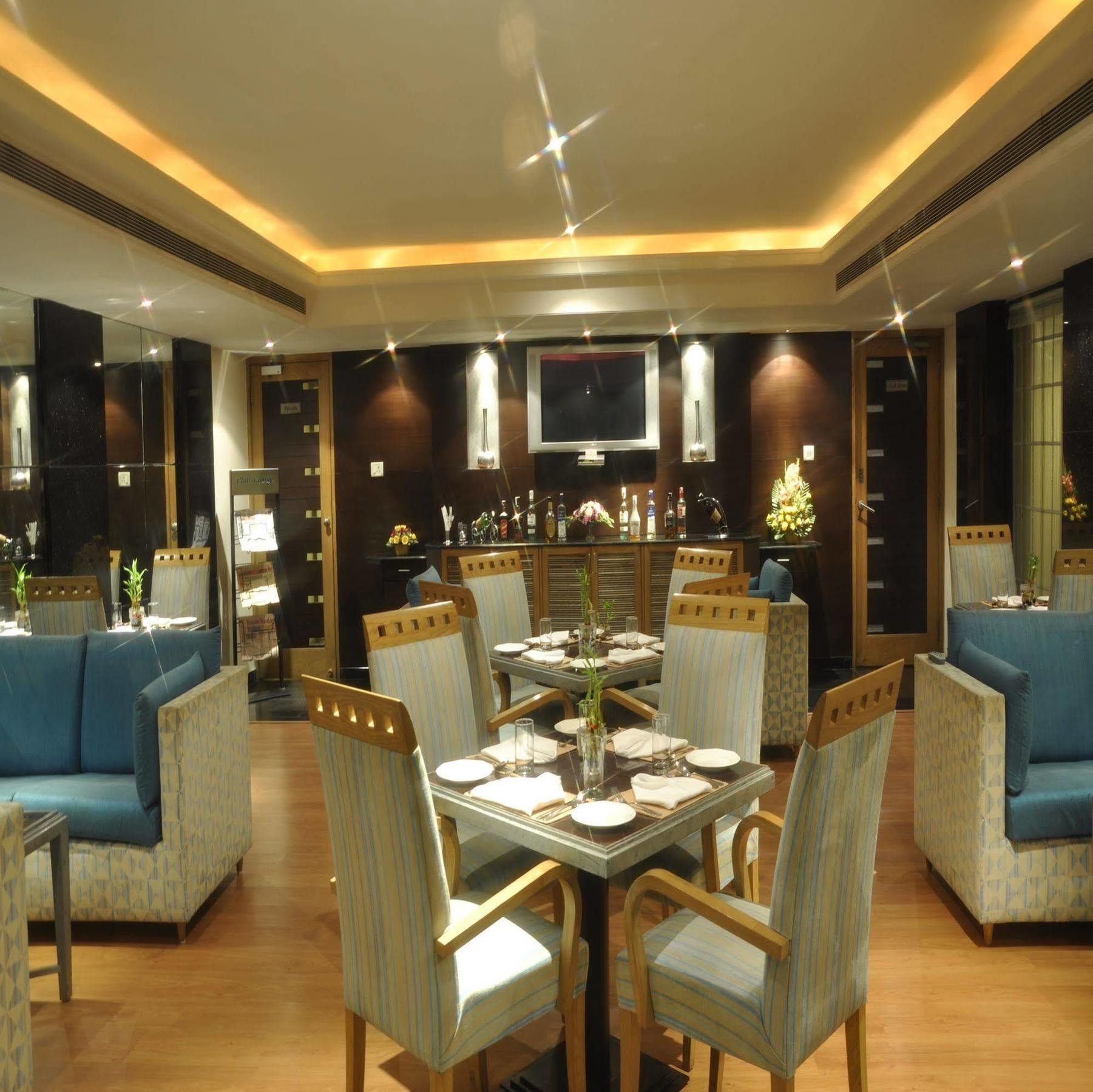 Aditya Park-A Sarovar Portico Hotel Hyderabad Ngoại thất bức ảnh